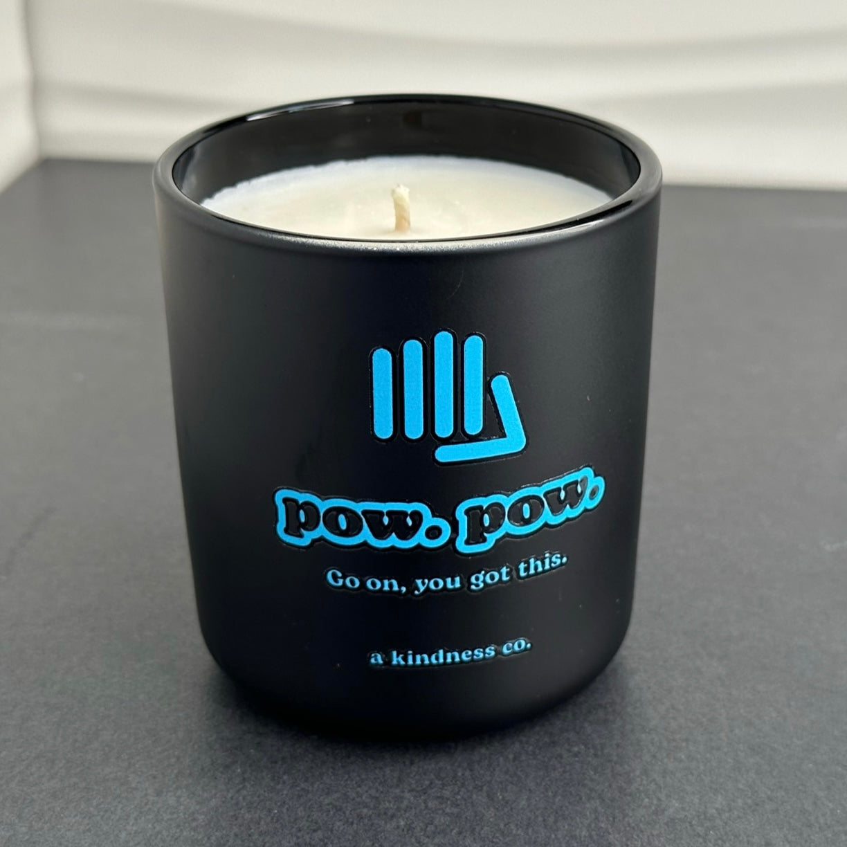 pow. pow. 1-wick candle