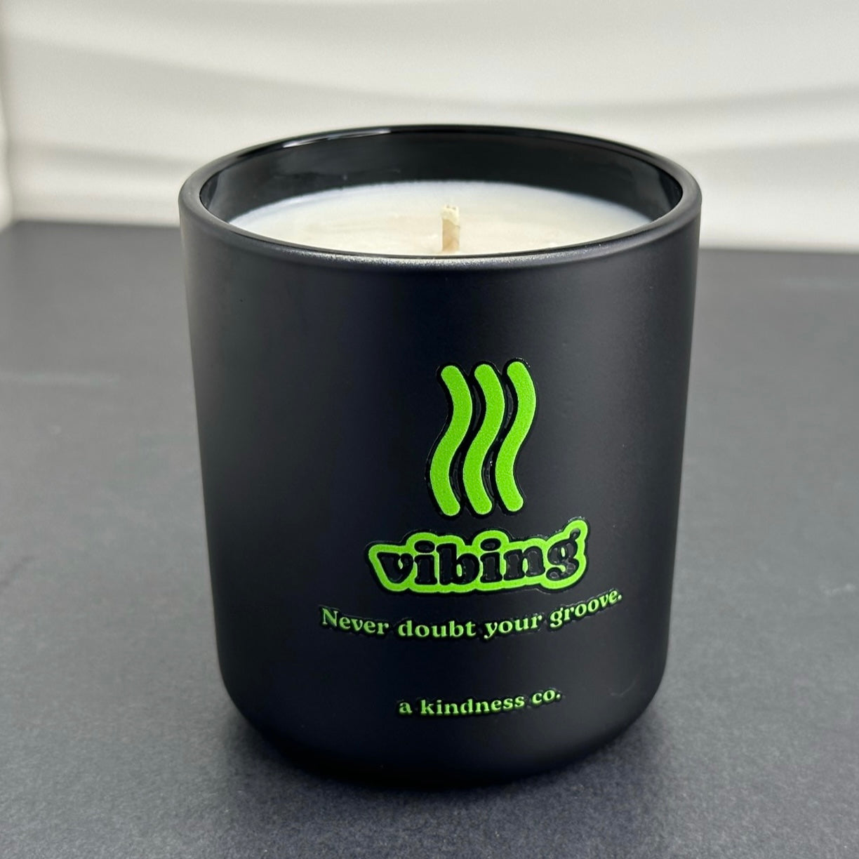 vibing 1-wick candle