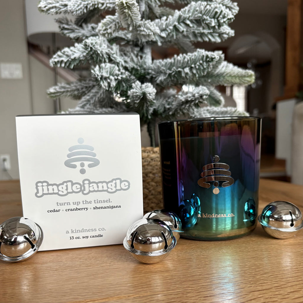 jingle jangle wood wick candle