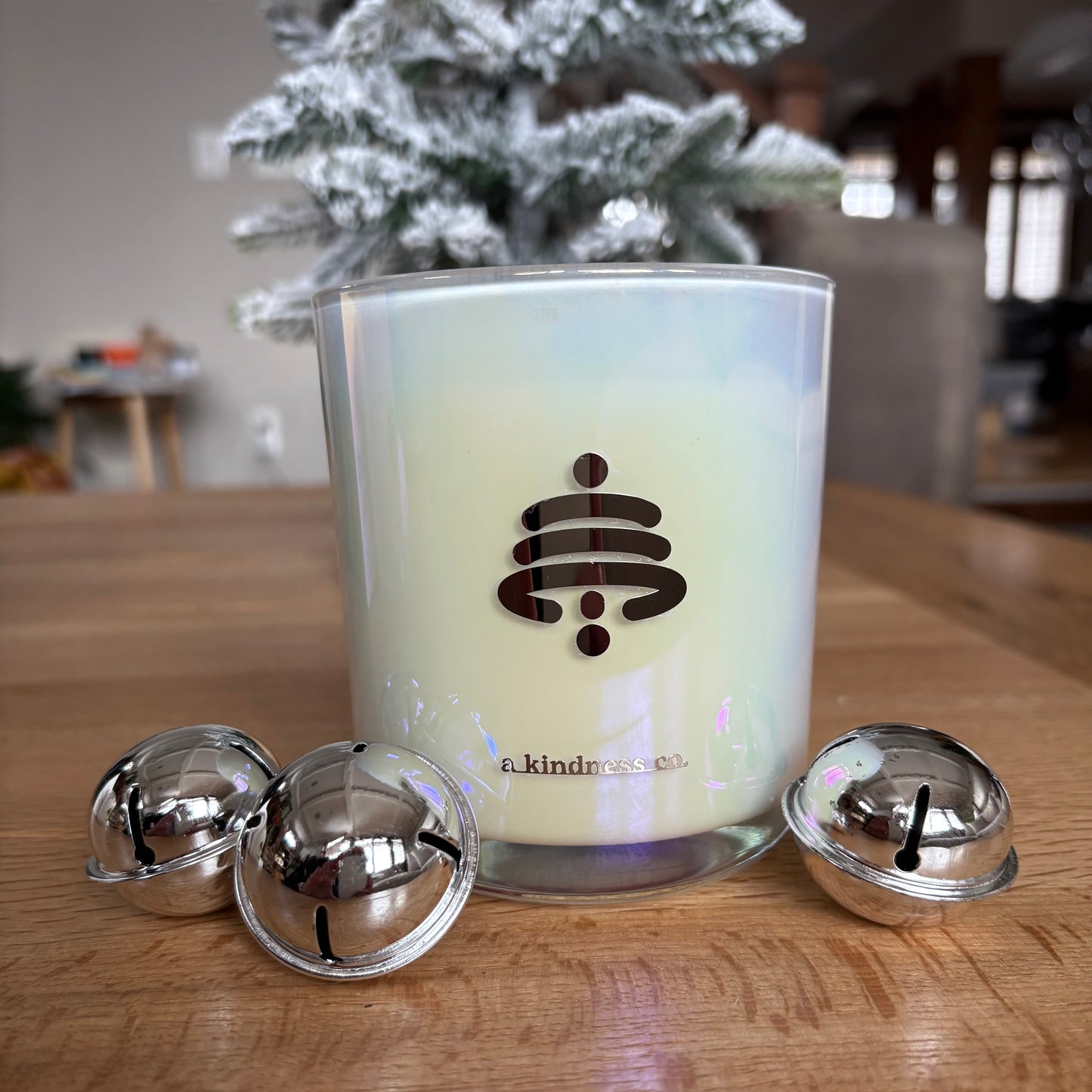 jingle jangle wood wick candle