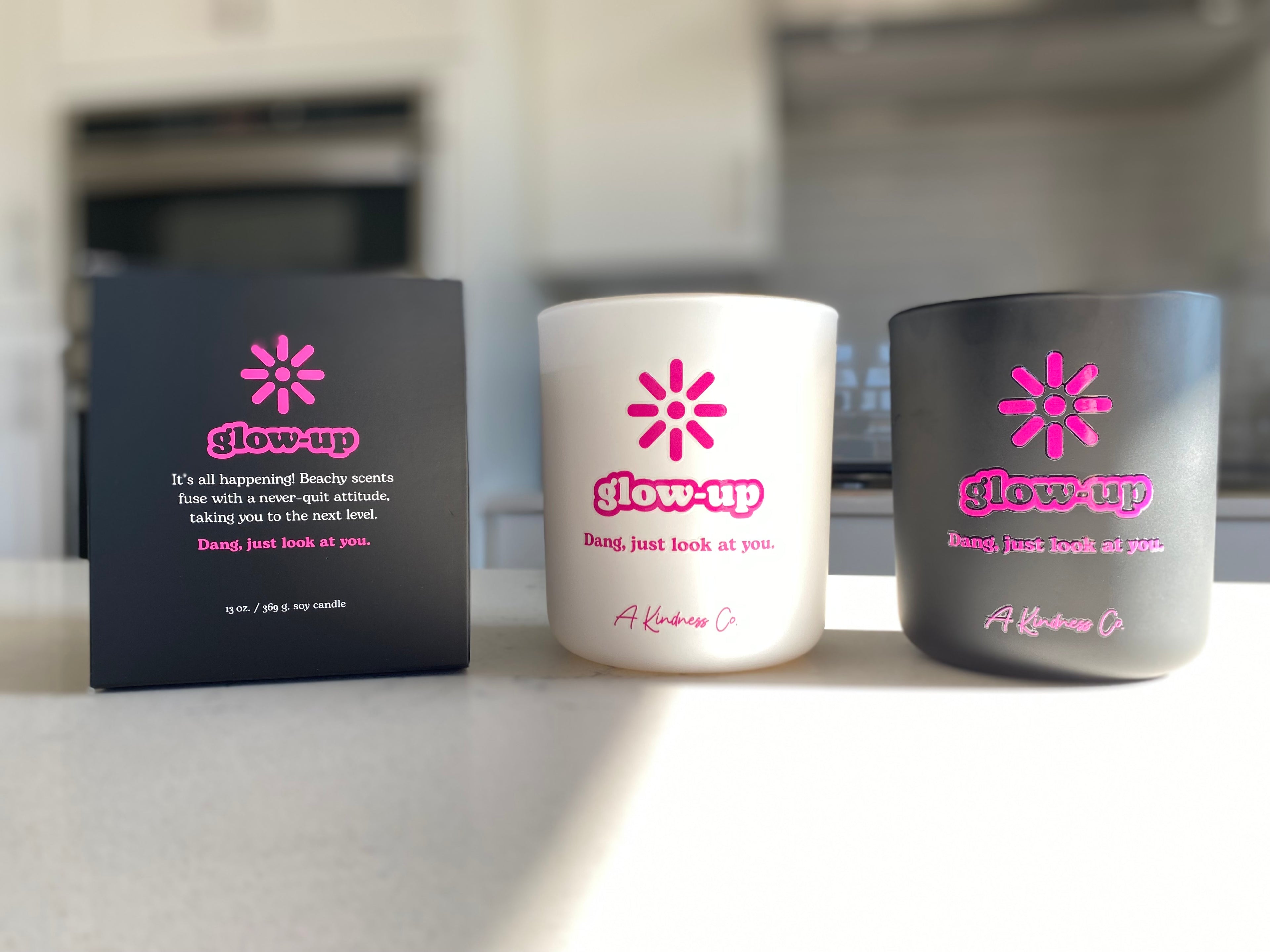 glow-up 2-wick candle OG