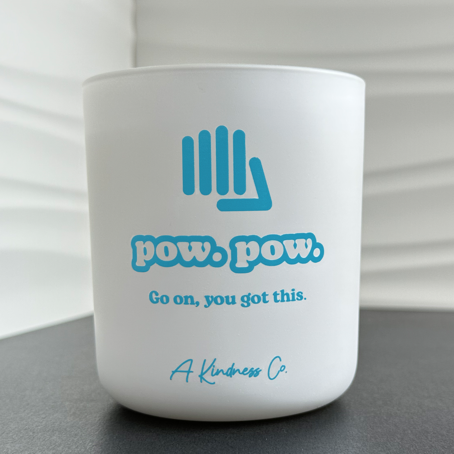 pow. pow. 2-wick candle